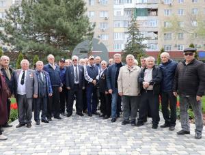 Волгодонцы почтили память ликвидаторов катастрофы на Чернобыльской АЭС