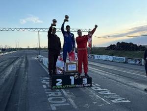 «Серый сокол» вернулся: гонщик из Волгодонска завоевал первое золото в чемпионате Ростовской области по драг-рейсингу