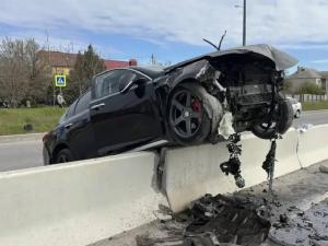 В Волгодонске 34-летний мужчина погиб в ДТП на Лазоревом