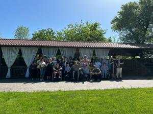 Подопечные фонда имени Бурдюгова и общество инвалидов Волгодонска открыли летний сезон на природе