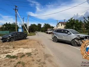В Волгодонске в ДТП с ВАЗом пострадали два водителя